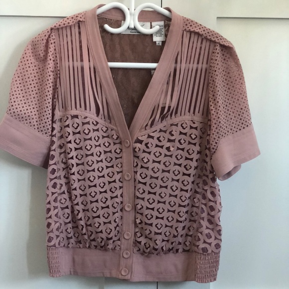 Perforated Blush Pink Short Sleeve Blouse - Picture 3 of 4